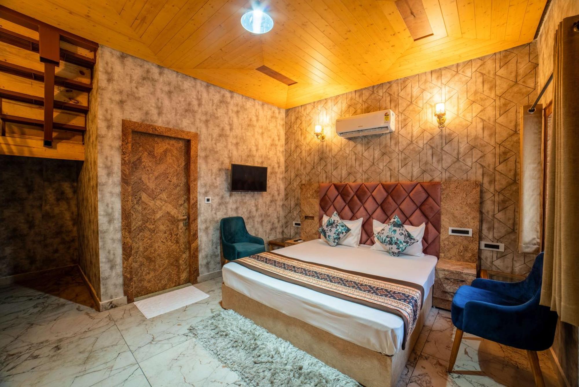 Mudras Grove Resort, Nainital Dış mekan fotoğraf